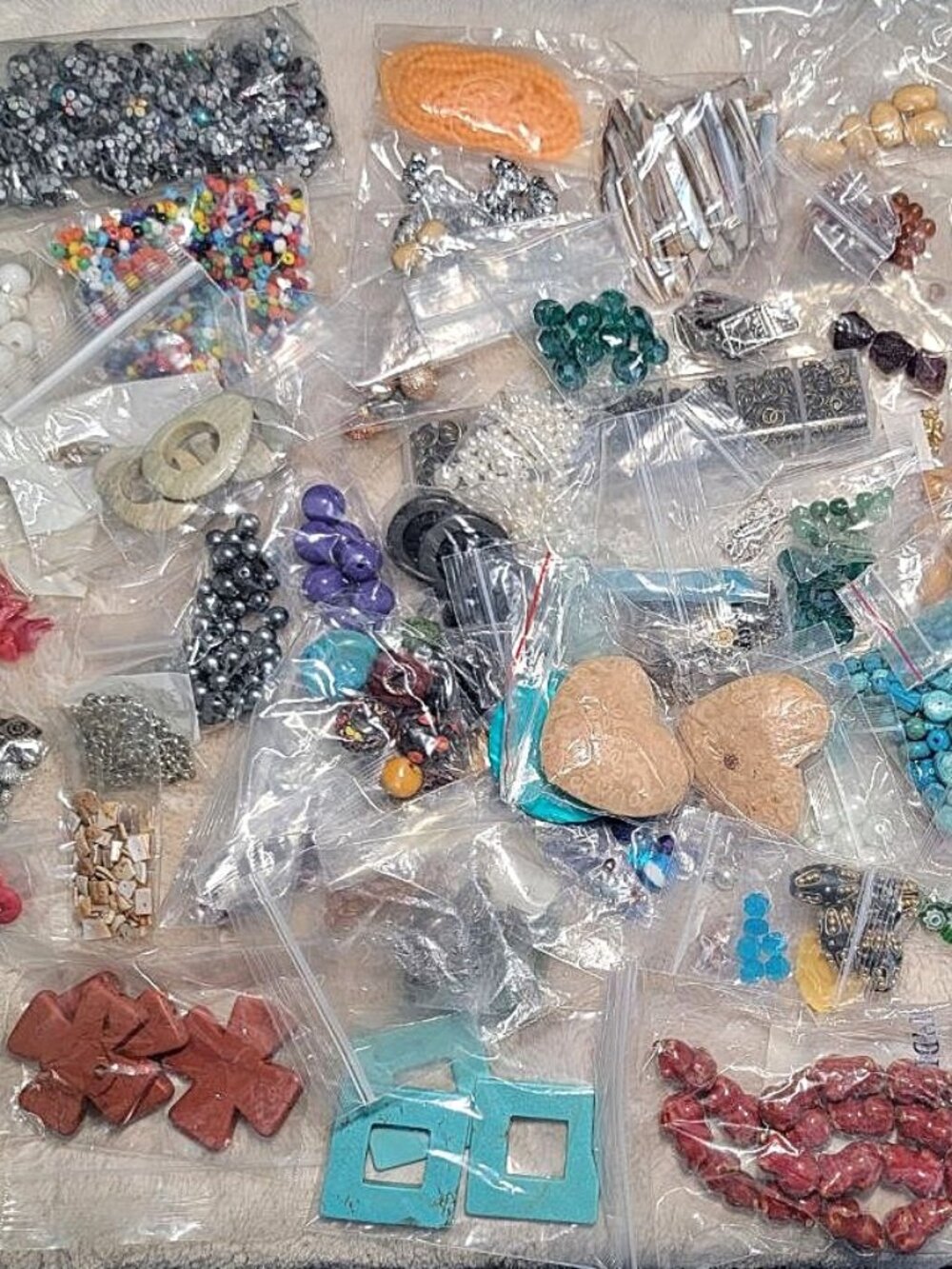 HUGE 4lb Destash Lot of Jewelry Making Beads Findings Cabachons Various Mats #C